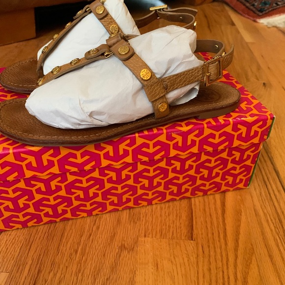 Genuine Tory Burch leather sandals. - Picture 3 of 8